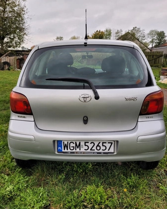 Toyota Yaris cena 7500 przebieg: 197900, rok produkcji 2005 z Jutrosin małe 79